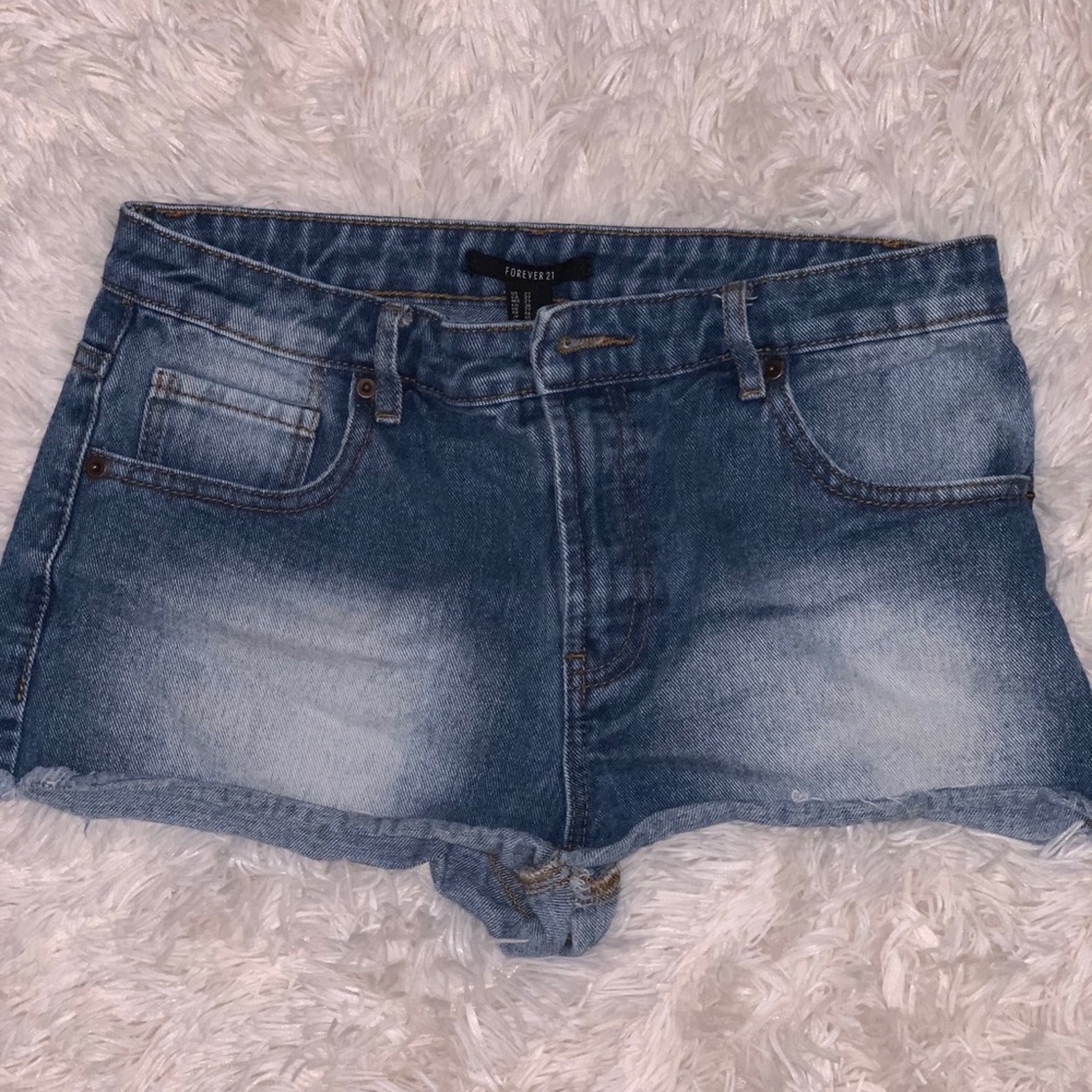 High wasted booty shorts